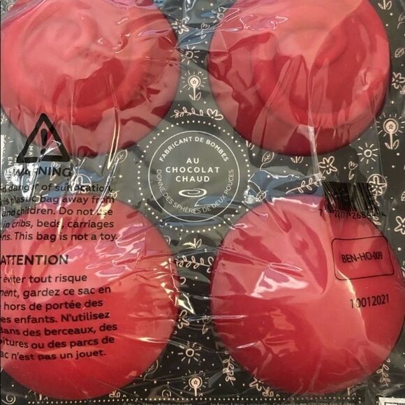 Bennkai Chocolate Bomb Mold! - Picture 5 of 7